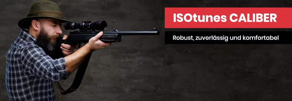 Mann mit Gewehr und Gehörschutz ISOtunes CALIBER​​​​​​​
